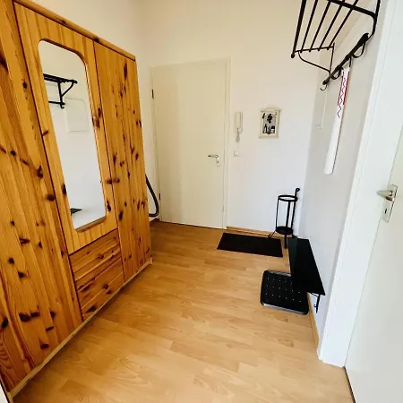 Wintergarten-appartement, Warnemuende