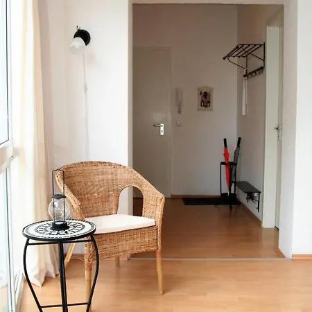 Appartement Wintergarten-appartement, Warnemuende